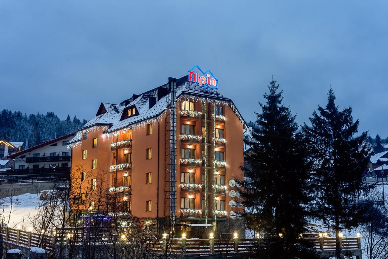 Alpin Hotel Bukovel Exterior photo